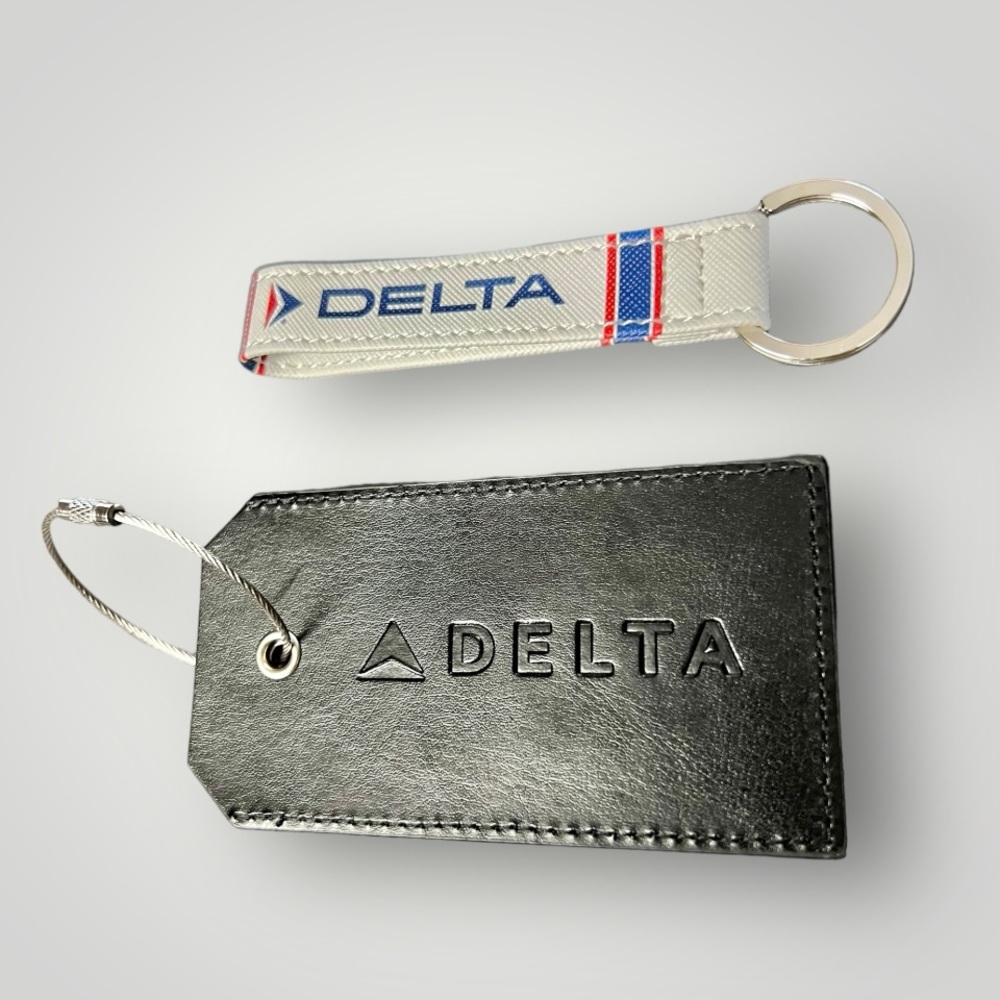 Delta Airlines Luggage Tag Vegan Leather Strap & Name Tag Set Of 2 Travel New